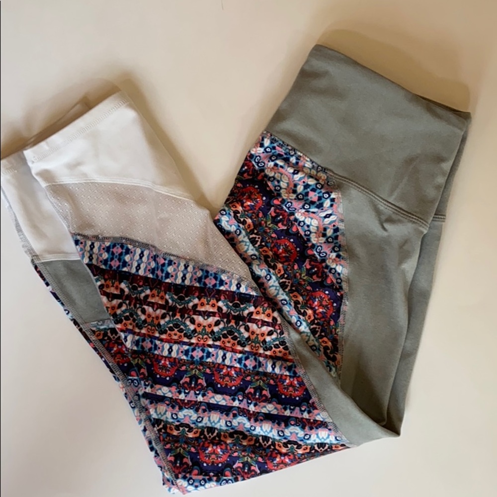 Athleta Elevation Leggings multi color size S